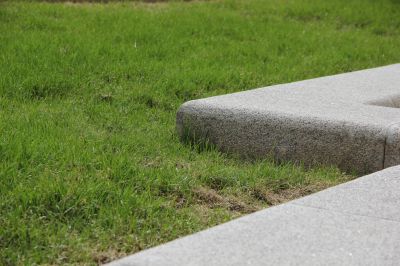 Lawn Curbing Installation